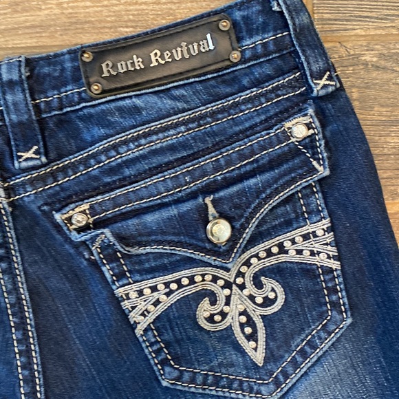 Rock Revival Sz 31 Sora Skinny Jeans Medium/Dark Wash Rhinestone Button - Picture 6 of 9